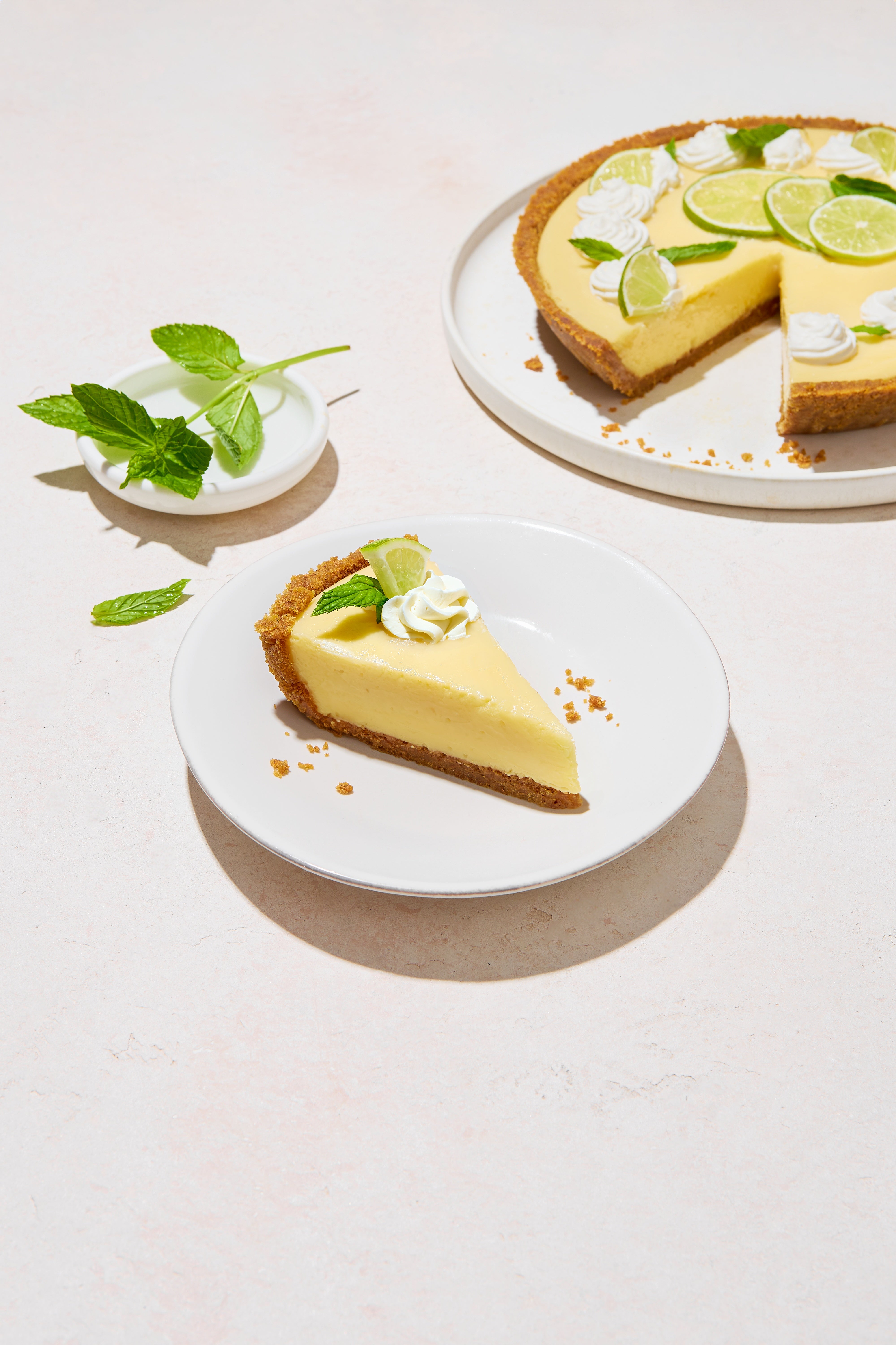 ネオブライスlala puppenhaus key lime pie dres Order Fireman Derek's Key Lime Pie Online | George Stone Crab